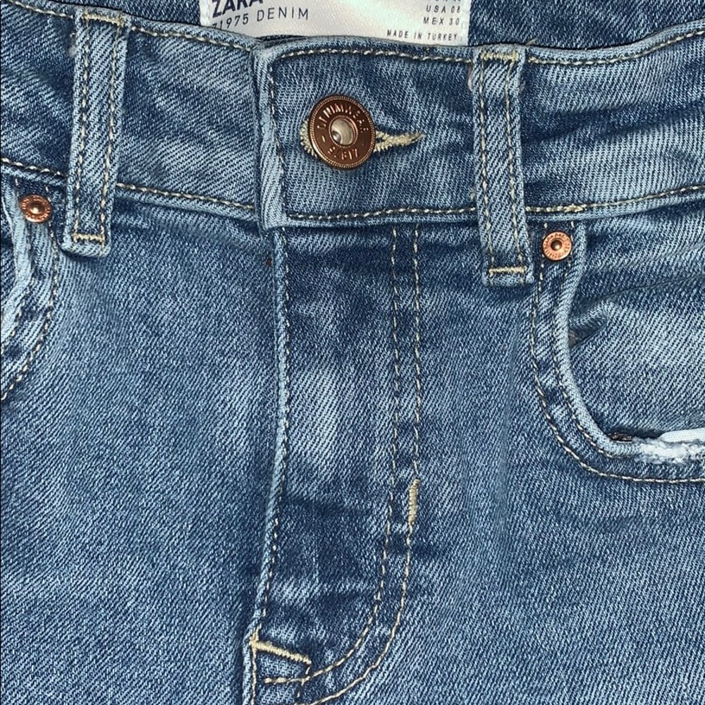 Zara Jeans // 1975 Denim🌛 - Picture 6 of 6
